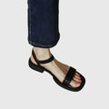 Alma – Supportive Sandals – Black / 37