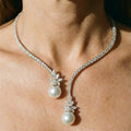 Elegant and Shiny Pearl Necklace in Silver – image 2