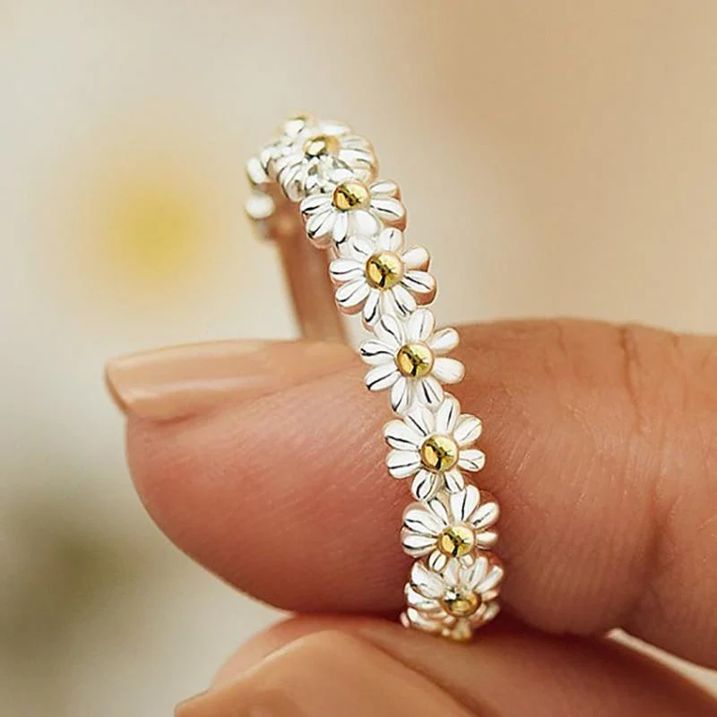 Adjustable ring in silver and hand-painted enamels with daisies – 15