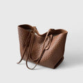 Louise – Orvokki Bag – Coffee