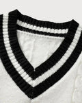 Poul – V-neck Knit – White / L
